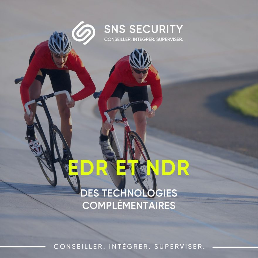 Deux cyclistes de la même équipe