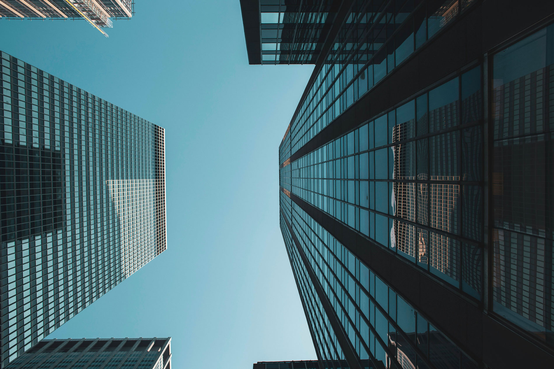 building vue d'en bas un jour de soleil