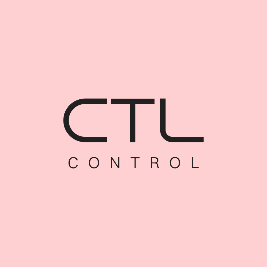 logo CONTROL composé des lettres CTL sur fond rose pastel